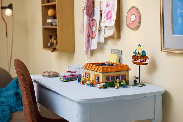 LEGO Icons The Simpsons: Krusty Burger (10352)