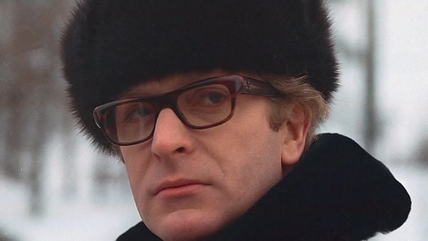 Anti-James Bond met Dark Knight-ster is dé kijktip voor 007-fans 222