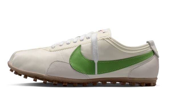 nike moon shoe Sail and Chlorophyll II0407-102 eerste sneakers ooit nieuwe colorways 2