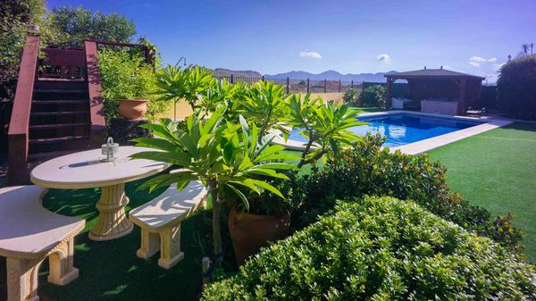 villa spanje luxe zwembad resort kopen vastgoed murcia funda (2)