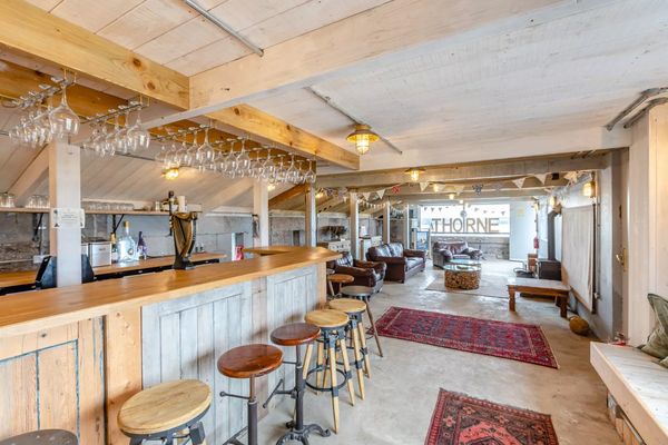 fort te koop eiland kasteel wales thorne island