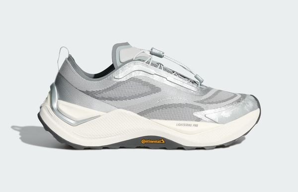 adidas HOLO_PEAK_Schoenen_Zwart_KK2240_01_00_trail sneakers