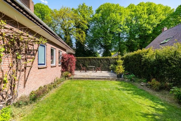 funda landelijk gerenoveerd huis groot perceel groningen (11)