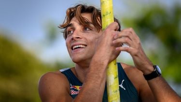 Dit verdient polsstokfenomeen Duplantis per centimeter extra