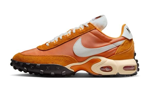 nike Air Max Waffle Bright Ceramic and Sail oranje IB3656-800