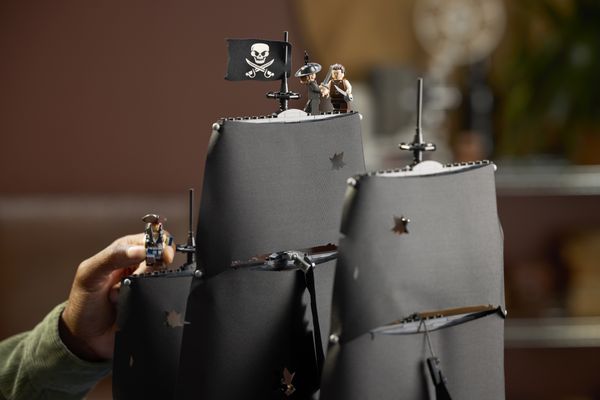 Johnny Depp keert terug als LEGO-minifigure in peperdure piratenschip Pirates of the carribean