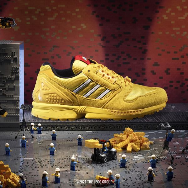 adidas ZX 8000 x LEGO, sneakers, primaire kleuren, geel