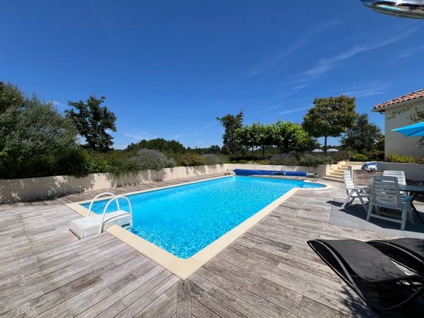 frankrijk chateau kopen funda huis zwembad (11)