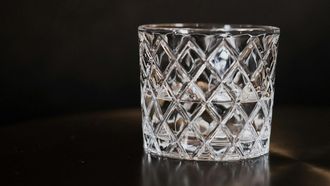 Dit is de sterkste drank ter wereld die onder meer absint de baas is