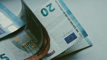 Het modaal inkomen in 2025 en de netto stijging per maand