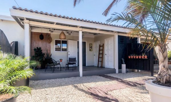 Huis mét B&B op Aruba te koop voor €675.000 Caribische droom ik vertrek