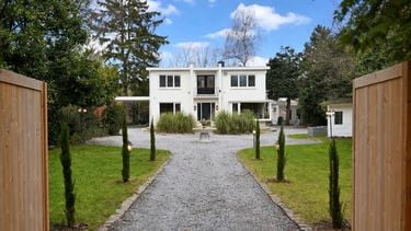 Statige Funda-villa in populaire werkregio te koop voor spotprijs