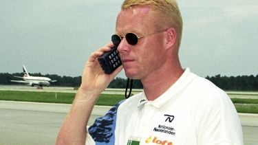 11 onbetaalbare looks van Nederlandse voetballers in de jaren 90, Ronald Koeman