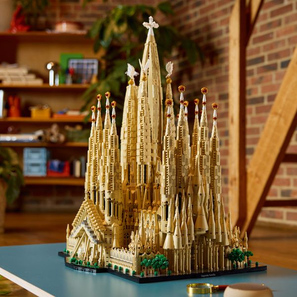 LEGO 21065 Sagrada Família