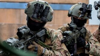 Het salaris bij de Defensie-tak die Michiel de Ruyter ooit oprichtte