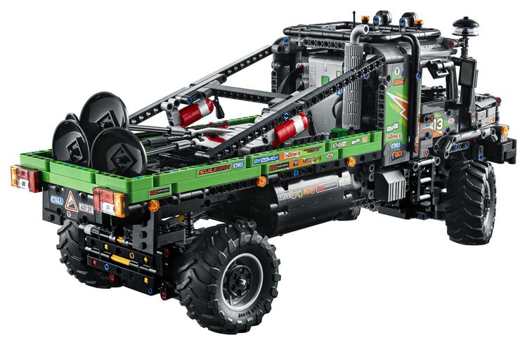 LEGO onthult beest van een op afstand bestuurbare Technic Mercedes-Benz