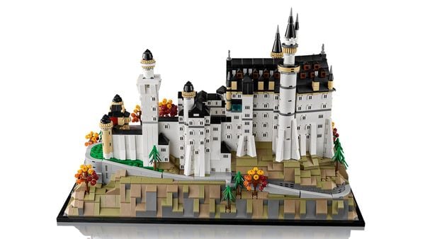 LEGO Architecture 21063 Neuschwanstein Castle Disney 23233313 Disney