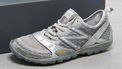 New Balance mixt twee sneakertrends in één trail-schoen van €130