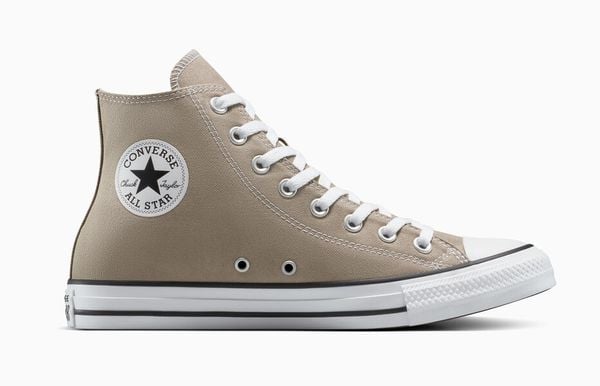 converse chuck taylor all star sneakers met korting in zomer-sale 2025 bruin