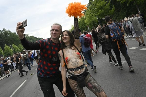 berlijn, love parade, rave the planet, 9 juli, foto's, video, beelden