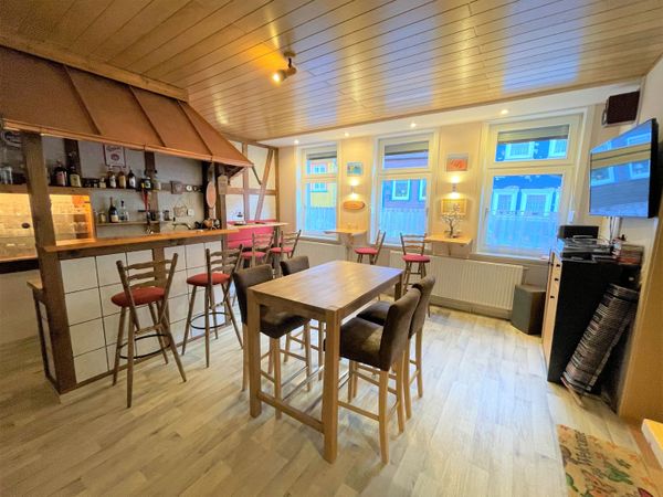 hotel familiehuis duitsland woning zonnepark batterij funda