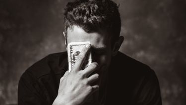 Dit krijg je netto in de bijstand, als enige die de koopkrachttrein mist