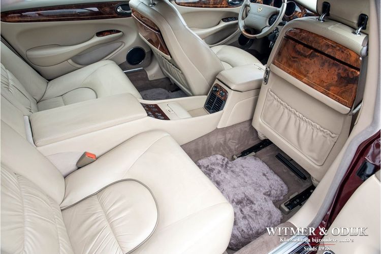 Tweedehands Daimler Super V8 occasion