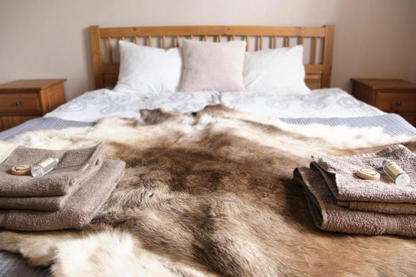 Glamping-hotel in Zweden kost €5,7 ton mét huis en inventaris water