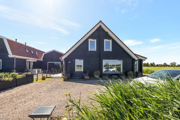 funda parel huis met b&b vlakbij amsterdam de woude eiland alkmaardermeer