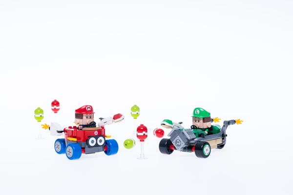 LEGO Super Mario 72034 Mario Kart – Baby Mario vs. Baby Luigi