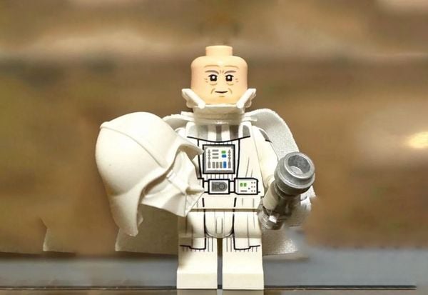 Absurde LEGO Star Wars-set gelekt met zeldzame reeks minifigs
