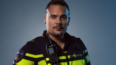 Dit is het salaris tijdens politie-opleiding en zoveel gá je verdienen