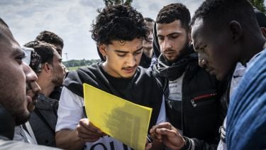 Zoveel weekgeld krijgen mensen die asiel aanvragen in Nederland