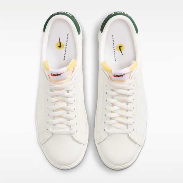 nike tennis classic IO1738-133 witte sneakers minimalistisch groen 99,99 euro