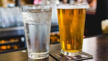 Top 10 voeding vol microplastics, met één absolute koploper