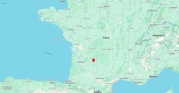 frankrijk chateau kopen modern zwembad gite B&B landgoed huis (3)