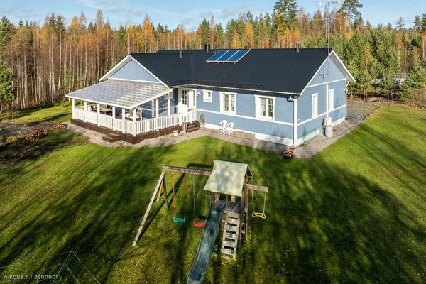 villa huis kopen finland huizenmarkt bos emigreren (10)