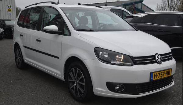 tweedehands volkswagen touran veiligste auto 2015 goedkope occasion
