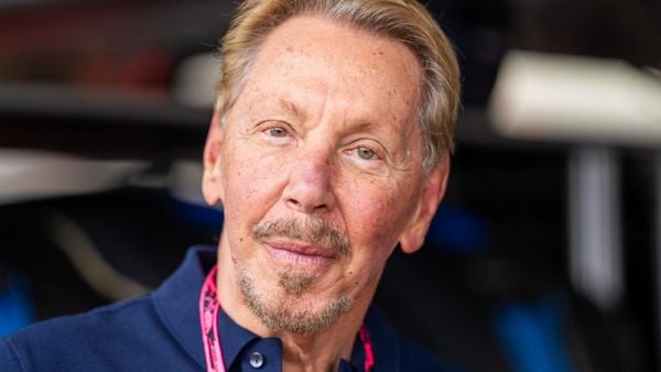 Zo absurd veel rijker is Larry Ellison per seconde geworden in 2025