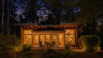 Funda-parel van €535.000 ligt in revolutionair woonproject in natuur