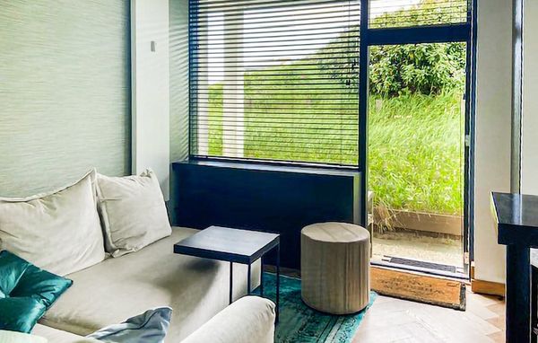 woning onder 4 ton bergen aan zee appartement te koop woonkamer