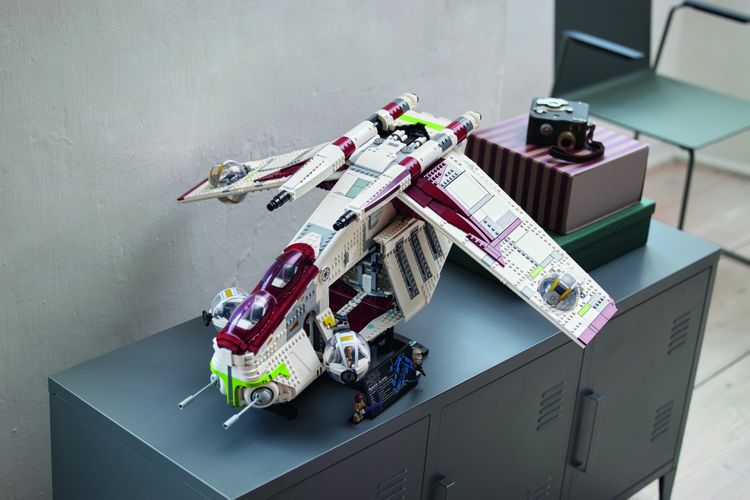 LEGO Star Wars Ultimate Collector Series Republic Gunship