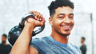 5 core-oefeningen voor sixpack en stabiliteit van een dad-trainer