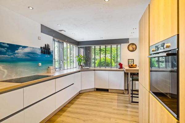 funda landelijk gerenoveerd huis groot perceel groningen (11)