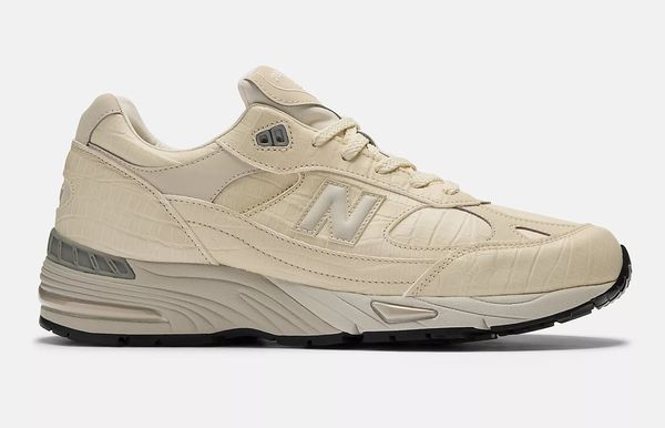 New Balance Made in UK 991v1 M991CR1 nieuwe sneakers rolls royce 270 euro