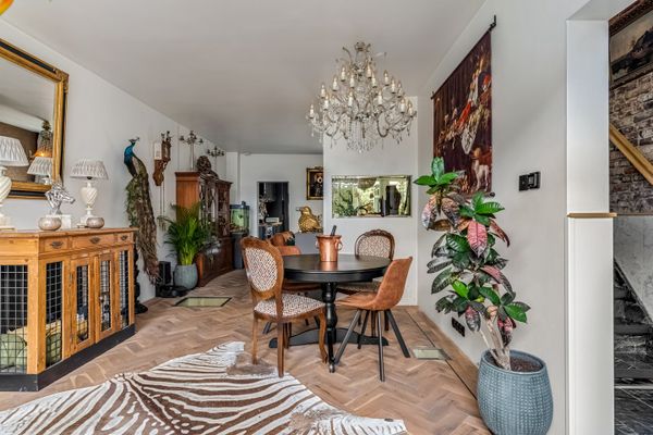funda mancave huis tiel wijnkelder (6)