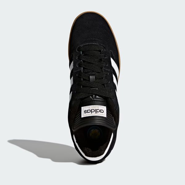 Adidas Busenitz Pro nieuwe sneakers 90 euro voetbal skateboarden copa mundial