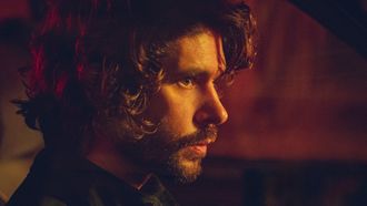 Nieuwe Netflix-hitserie met Star Wars en 007-ster heeft topscore