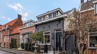 funda mancave huis tiel wijnkelder (6)