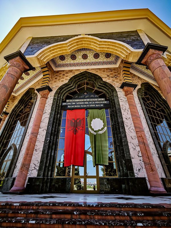 Albanië wil ‘nieuw Vaticaanstad’ bouwen voor moderne moslims bektashi (2)